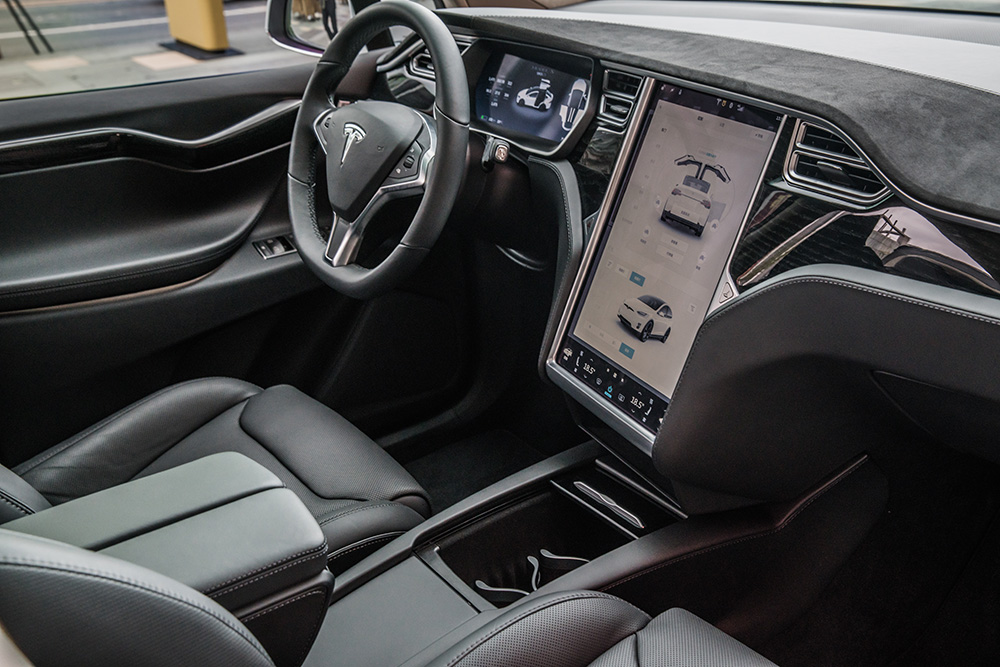 特斯拉model x 90d到店鉴赏澳康达名车广场