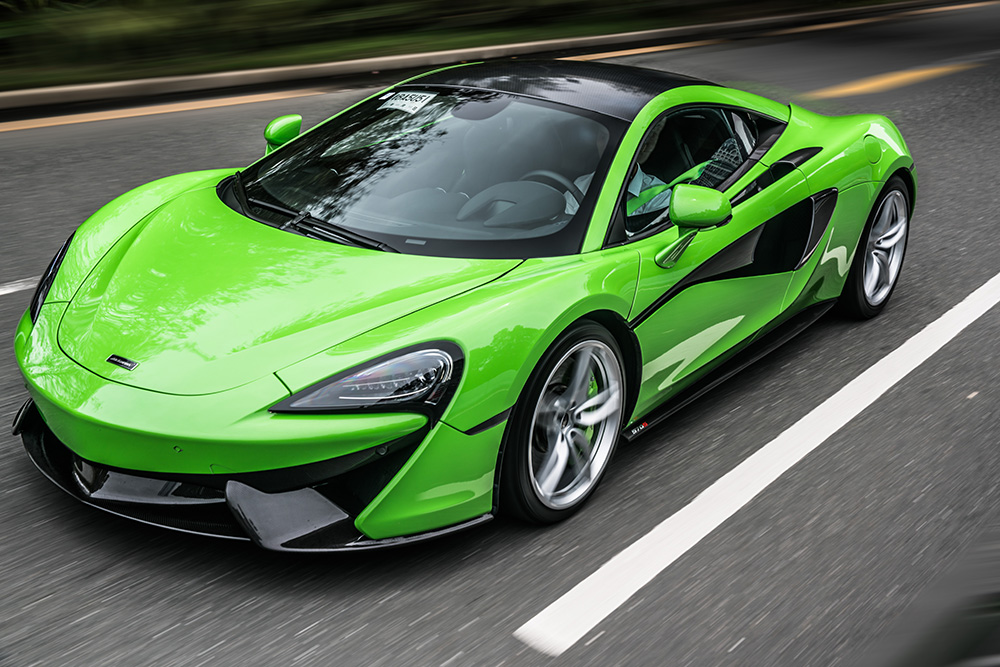 high爆你的小心脏迈凯伦570scoupe驾到