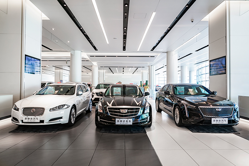带你玩转澳康达9四楼美系车展厅