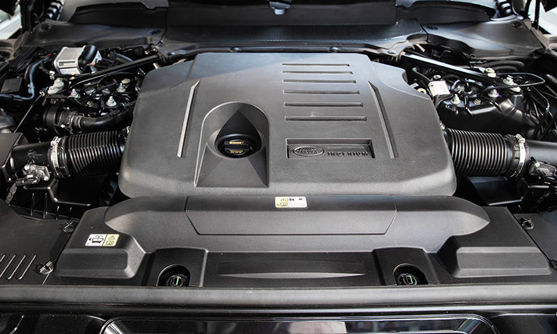 0t直列六缸发动机,并配有48v轻混系统,400马力,550牛·米,匹配来自